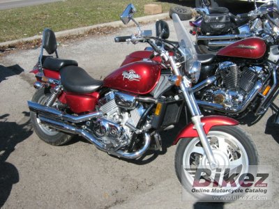 Honda vt 750 deals magna